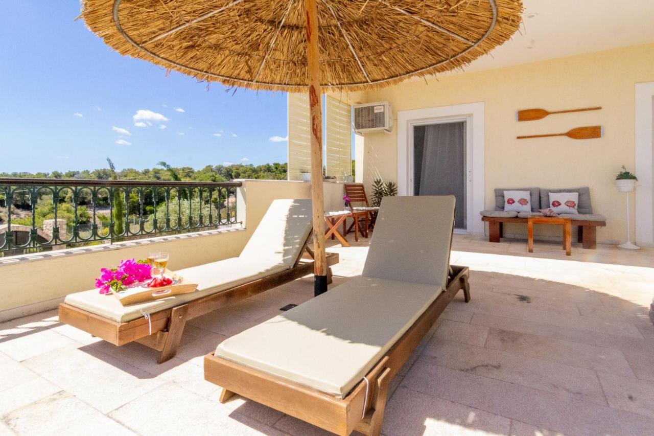 House With Amazing Ocean View And Patio - Pool Villa Pórto Héli Kültér fotó